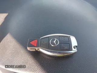 2011 Mercedes-Benz M 350 z VIN 4JGBB8GB7BA727461, wystawiony jako IAAI lot #42369873 z przebiegiem 198 000 mil mil oraz . Historia ofert i sprzedaży dostępna na DreamBid. Obrazek 11.