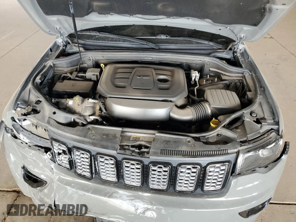 2020 Jeep Grand Cherokee Altitude z VIN 1C4RJEAGXLC405024, wystawiony jako Copart lot #58536155 z przebiegiem 67 441 mil mil oraz Szkoda całkowita • Salvage title. Historia ofert i sprzedaży dostępna na DreamBid. Obrazek 11.