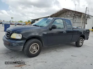 2003 Ford F-150 XL z VIN 1FTRX17253NA44986, wystawiony jako Copart lot #55232935 z przebiegiem 273 448 mil mil oraz Szkoda całkowita • Salvage title. Historia ofert i sprzedaży dostępna na DreamBid. Obrazek 1.