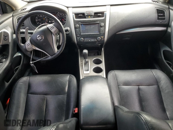 2013 Nissan Altima SV z VIN 1N4BL3AP8DN581923, wystawiony jako Copart lot #53995255 z przebiegiem 191 538 mil mil oraz Szkoda całkowita • Salvage title. Historia ofert i sprzedaży dostępna na DreamBid. Obrazek 8.