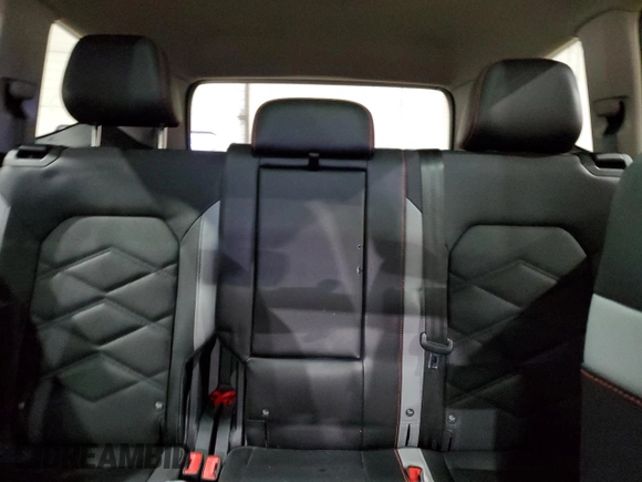 2024 Volkswagen Atlas Peak Edition SEL with VIN 1V2GR2CA1RC572824, listed as a Copart auction lot 86086774 with 7,098 mi miles and Salvage title. Bid and sale history available at DreamBid. Image 10.