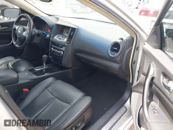 2009 Nissan Maxima S with VIN 1N4AA51E29C853185, listed as a IAAI auction lot 42523716 with 146,957 mi miles and . Bid and sale history available at DreamBid. Image 5.