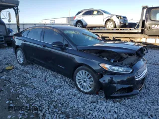 2015 Ford Fusion SE Hybrid с VIN 3FA6P0LU7FR228189, выставлен на аукционе Copart как лот 79744174 с пробегом Не указан миль и Списание • Salvage title. История ставок и продаж доступна на DreamBid. Изображение 4.