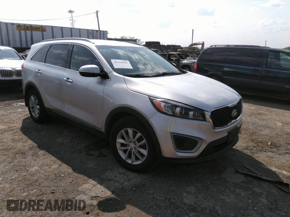 2017 Kia Sorento LX with VIN 5XYPGDA57HG302287, listed as a IAAI auction lot 40115161 with 152,588 mi miles and . Bid and sale history available at carsss.com. Image 1.