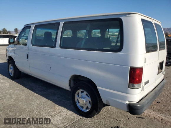 2008 Ford Econoline Passenger XL with VIN 1FMNE11W38DA13843, listed as a Copart auction lot 81769724 with 112,367 mi miles and Salvage Title. Bid and sale history available at DreamBid. Image 2.