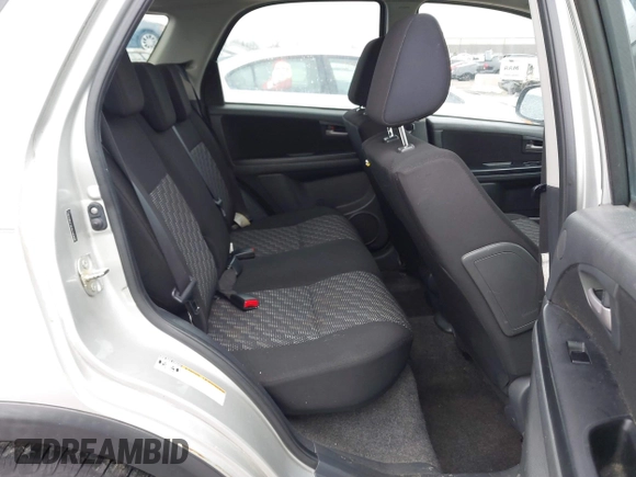 2007 Suzuki SX4 Man Touring Pkg AWD with VIN JS2YB417475102405, listed as a IAAI auction lot 41106931 with 170,315 mi miles. Bid and sale history available at carsss.com. Image 8.