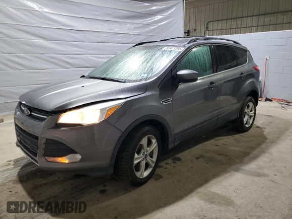 2013 Ford Escape SE z VIN 1FMCU9G98DUB42469, wystawiony jako Copart lot #55455265 z przebiegiem 151 975 mil mil oraz Szkoda całkowita • Salvage title. Historia ofert i sprzedaży dostępna na DreamBid. Obrazek 1.