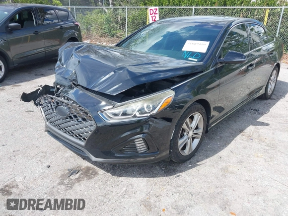 2018 Hyundai Sonata SEL with VIN 5NPE34AF3JH647018, listed as a IAAI auction lot 41687419 with 97,561 mi miles and . Bid and sale history available at DreamBid. Image 20.