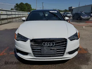 2015 Audi S3 Premium Plus z VIN WAUBFGFF7F1083342, wystawiony jako Copart lot #53637405 z przebiegiem 150 066 mil mil oraz Szkoda całkowita • Salvage title. Historia ofert i sprzedaży dostępna na DreamBid. Obrazek 5.