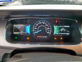 2018 Ford Taurus SEL z VIN 1FAHP2E87JG136553, wystawiony jako Copart lot #57759635 z przebiegiem 33 464 mil mil oraz Szkoda całkowita • Salvage title. Historia ofert i sprzedaży dostępna na DreamBid. Obrazek 9.