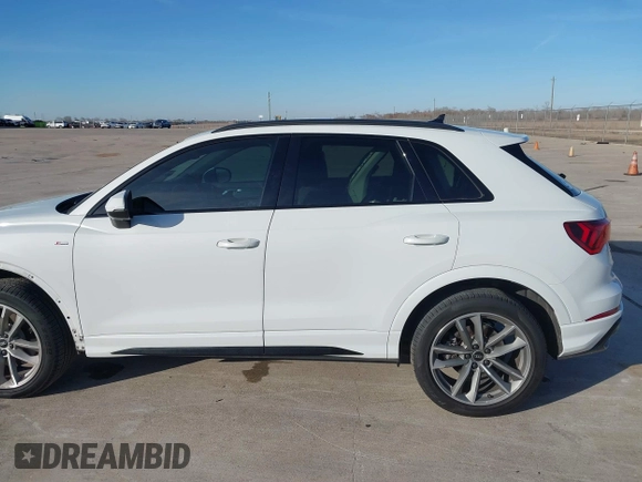 2022 Audi Q3 S line Premium with VIN WA1DECF39N1072980, listed as a IAAI auction lot 41407117 with 19,397 mi miles and . Bid and sale history available at DreamBid. Image 14.