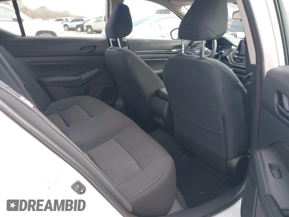 2025 Nissan Altima SV with VIN 1N4BL4DWXSN353315, listed as a IAAI auction lot 41615704 with 6,290 mi miles and . Bid and sale history available at DreamBid. Image 8.