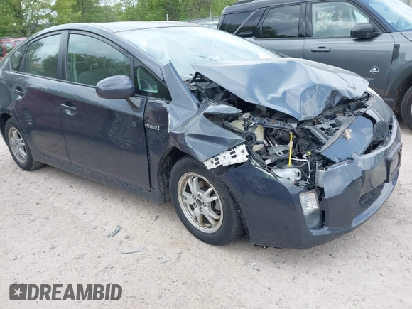 2011 Toyota Prius I z VIN JTDKN3DU4B0303598, wystawiony jako IAAI lot #42267391 z przebiegiem Nie podano mil oraz . Historia ofert i sprzedaży dostępna na DreamBid. Obrazek 1.