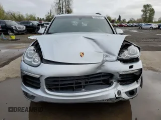 2017 Porsche Cayenne с VIN WP1AA2A27HKA83499, выставлен на аукционе Copart как лот 52364025 с пробегом 101 905 миль миль и Списание • Salvage title. История ставок и продаж доступна на DreamBid. Изображение 5.