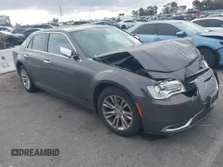 2017 Chrysler 300 Limited with VIN 2C3CCAAG4HH630850, listed as a IAAI auction lot 41681736 with 86,510 mi miles. Bid and sale history available at carsss.com. Image 1.