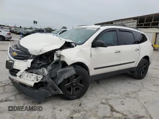 2015 Chevrolet Traverse LS z VIN 1GNKRFKD1FJ176423, wystawiony jako Copart lot #83483864 z przebiegiem 118 554 mil mil oraz Szkoda całkowita • Salvage title. Historia ofert i sprzedaży dostępna na DreamBid. Obrazek 1.