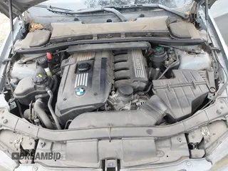2007 BMW 3 Series 328i with VIN WBAVC53597FZ79359, listed as a IAAI auction lot 41893338 with 190,557 mi miles and . Bid and sale history available at carsss.com. Image 10.
