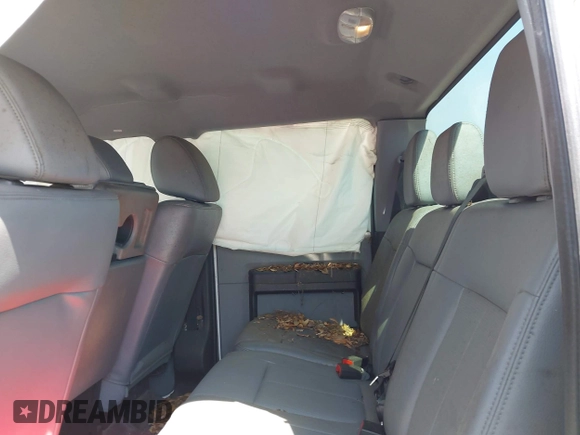 2016 Ford F-250 Lariat z VIN 1FT7W2BT7GED36399, wystawiony jako IAAI lot #42295506 z przebiegiem 204 954 mil mil oraz . Historia ofert i sprzedaży dostępna na DreamBid. Obrazek 8.