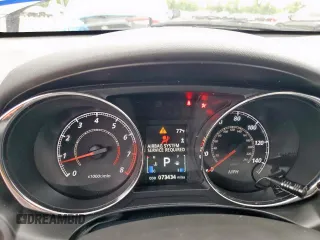 2018 Mitsubishi Outlander ES z VIN JA4AP3AU0JU011300, wystawiony jako Copart lot #59538635 z przebiegiem 73 434 mil mil oraz Szkoda całkowita • Salvage title. Historia ofert i sprzedaży dostępna na DreamBid. Obrazek 9.