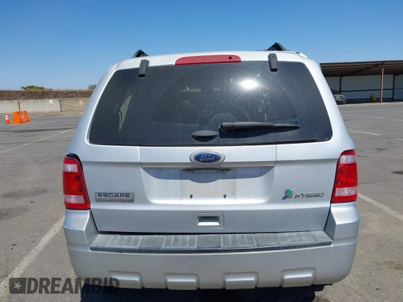 2011 Ford Escape Hybrid with VIN 1FMCU4K33BKB53300, listed as a IAAI auction lot 42561682 with 144,628 mi miles and . Bid and sale history available at DreamBid. Image 16.