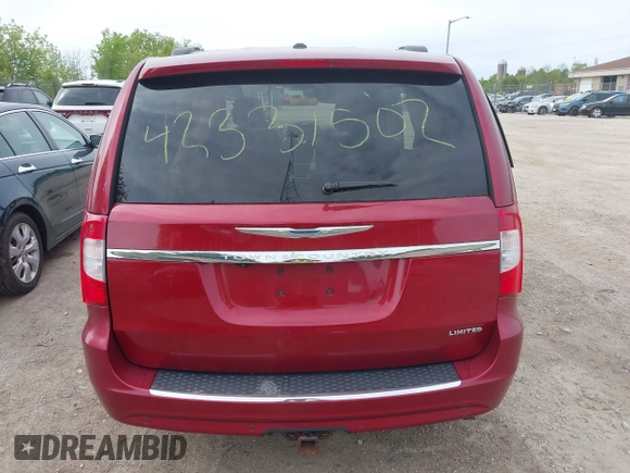 2014 Chrysler Town & Country Limited z VIN 2C4RC1GG2ER234306, wystawiony jako IAAI lot #42331502 z przebiegiem Nie podano mil oraz . Historia ofert i sprzedaży dostępna na DreamBid. Obrazek 17.