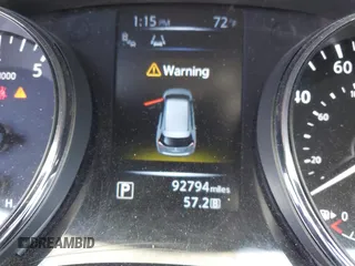 2015 Nissan Rogue SV z VIN 5N1AT2MK1FC853092, wystawiony jako IAAI lot #42327990 z przebiegiem 92 794 mil mil oraz . Historia ofert i sprzedaży dostępna na DreamBid. Obrazek 7.