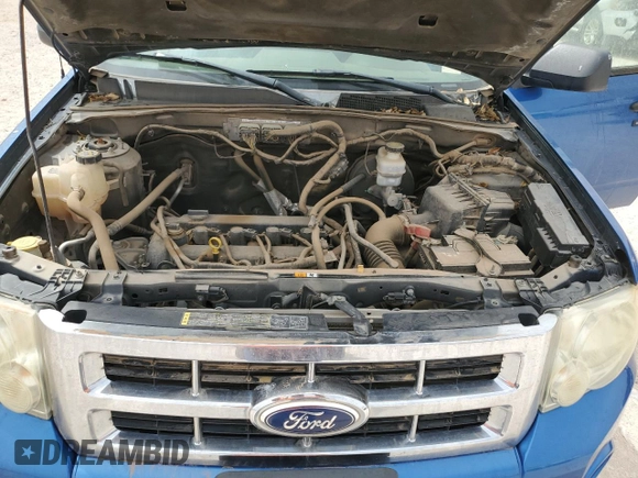 2011 Ford Escape XLT with VIN 1FMCU0D79BKC23102, listed as a Copart auction lot 51530885 with 86,176 mi miles and Salvage Title. Bid and sale history available at carsss.com. Image 13.