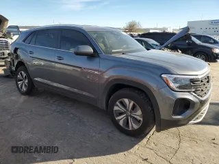 2024 Volkswagen Atlas SE with VIN 1V2DE2CA3RC244772, listed as a Copart auction lot 81523574 with 7,369 mi miles and Salvage title. Bid and sale history available at DreamBid. Image 4.