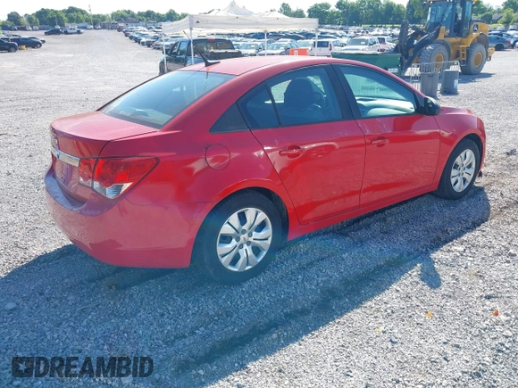2014 Chevrolet Cruze LS z VIN 1G1PA5SHXE7265754, wystawiony jako IAAI lot #42343676 z przebiegiem 102 011 mil mil oraz . Historia ofert i sprzedaży dostępna na DreamBid. Obrazek 4.