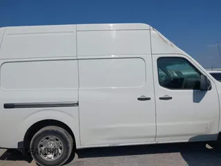 2020 Nissan NV Cargo S с VIN 1N6BF0LY1LN806698, выставлен на аукционе IAAI как лот 42432400 с пробегом 174 673 миль миль и . История ставок и продаж доступна на DreamBid. Изображение 13.