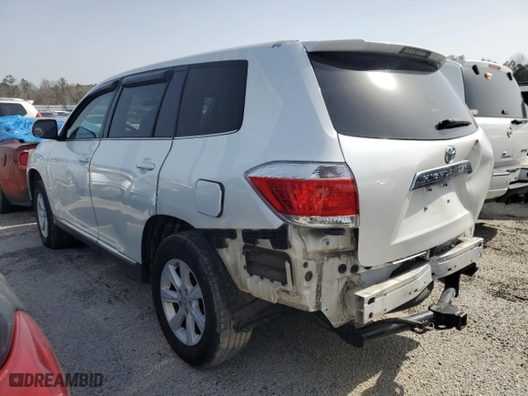 2013 Toyota Highlander with VIN 5TDZA3EH2DS046517, listed as a Copart auction lot 44943285 with 148,980 mi miles and Salvage Title. Bid and sale history available at carsss.com. Image 2.