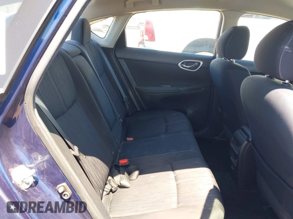 2018 Nissan Sentra SV z VIN 3N1AB7APXJY266879, wystawiony jako IAAI lot #42106571 z przebiegiem 140 050 mil mil oraz . Historia ofert i sprzedaży dostępna na DreamBid. Obrazek 8.
