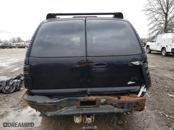 2001 Chevrolet Tahoe LS with VIN 1GNEK13T41R202324, listed as a Copart auction lot 49880325 with 208,165 mi miles and Clean Title. Bid and sale history available at carsss.com. Image 6.