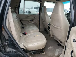 2000 Ford Expedition Eddie Bauer с VIN 1FMRU17L8YLC15827, выставлен на аукционе Copart как лот 45038865 с пробегом Не указан миль и Списание • Salvage title. История ставок и продаж доступна на DreamBid. Изображение 11.