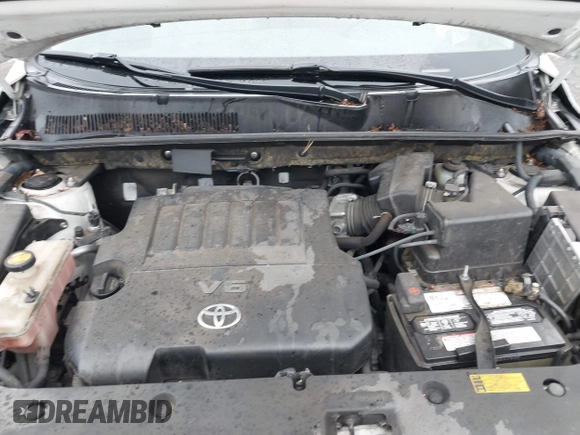 2011 Toyota RAV4 with VIN JTMBK4DV0B5106065, listed as a IAAI auction lot 41671279 with 85,786 mi miles. Bid and sale history available at carsss.com. Image 10.