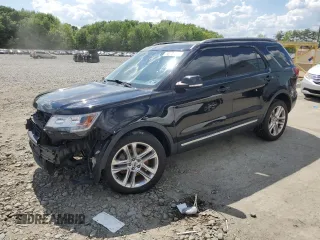 2017 Ford Explorer XLT z VIN 1FM5K8D86HGD75307, wystawiony jako Copart lot #55724885 z przebiegiem Nie podano mil oraz Szkoda całkowita • Salvage title. Historia ofert i sprzedaży dostępna na DreamBid. Obrazek 1.