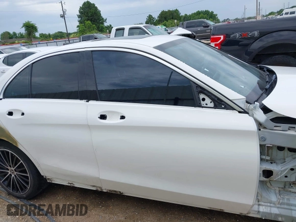 2019 Mercedes-Benz C 300 with VIN 55SWF8DB7KU283888, listed as a IAAI auction lot 42417049 with 111,868 mi miles and . Bid and sale history available at DreamBid. Image 14.