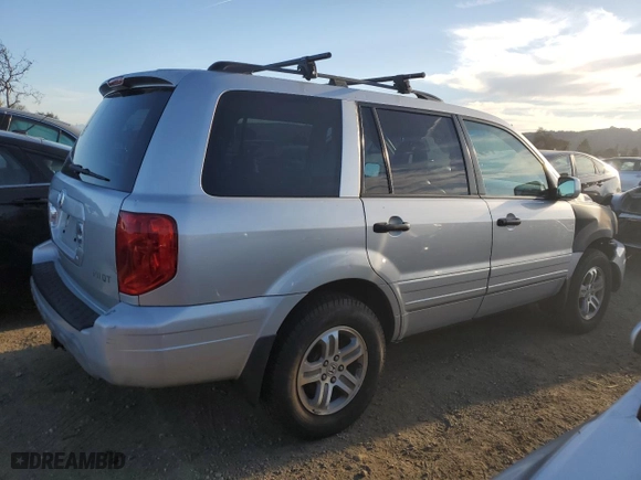 2004 Honda Pilot EX with VIN 2HKYF18624H589299, listed as a Copart auction lot 86520754 with 136,397 mi miles and Salvage Title. Bid and sale history available at carsss.com. Image 3.
