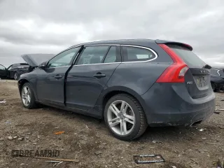 2015 Volvo V60 T5 Premier with VIN YV1612SK2F1221131, listed as a Copart auction lot 43855005 with 0 mi miles and Salvage Title. Bid and sale history available at carsss.com. Image 2.