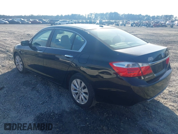 2013 Honda Accord Sdn EX-L with VIN 1HGCR2F85DA147590, listed as a IAAI auction lot 41532019 with 166,433 mi miles. Bid and sale history available at carsss.com. Image 3.