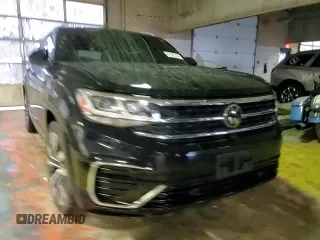 2021 Volkswagen Atlas SEL Premium R-Line with VIN 1V2FE2CA9MC232921, listed as a Copart auction lot 83993304 with 48,077 mi miles and Salvage title. Bid and sale history available at DreamBid. Image 11.