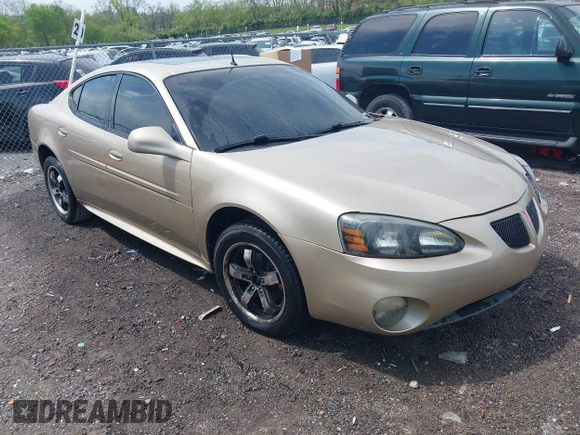 2004 Pontiac Grand Prix GTP with VIN 2G2WR524941282246, listed as a IAAI auction lot 42068954 with 292,925 mi miles. Bid and sale history available at carsss.com. Image 1.