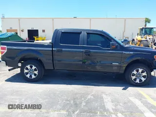 2012 Ford F-150 XL z VIN 1FTFW1CT1CFA40920, wystawiony jako IAAI lot #42266990 z przebiegiem 183 882 mil mil oraz . Historia ofert i sprzedaży dostępna na DreamBid. Obrazek 6.
