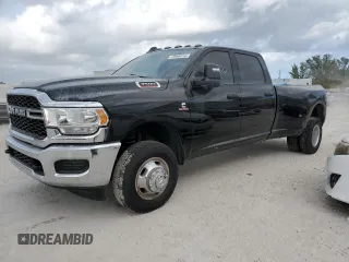 2024 Ram 3500 Tradesman with VIN 3C63RRGL3RG271822, listed as a Copart auction lot 73966914 with 7,700 mi miles and Clean Title. Bid and sale history available at carsss.com. Image 1.