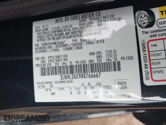 2011 Lincoln MKZ with VIN 3LNHL2GC9BR766667, listed as a IAAI auction lot 41932097 with 178,121 mi miles. Bid and sale history available at carsss.com. Image 9.