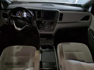 2018 Toyota Sienna LE с VIN 5TDJZ3DC0JS208295, выставлен на аукционе Copart как лот 41760005 с пробегом 91 334 миль миль и Списание • Salvage title. История ставок и продаж доступна на DreamBid. Изображение 8.