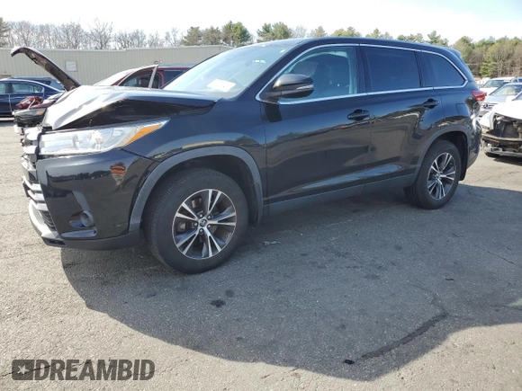 2019 Toyota Highlander LE with VIN 5TDBZRFH5KS739042, listed as a Copart auction lot 53775845 with 73,727 mi miles and Salvage title. Bid and sale history available at DreamBid. Image 1.