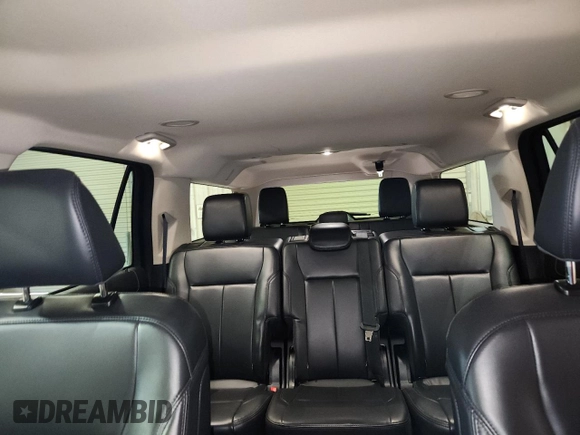 2024 Ford Expedition Max XLT with VIN 1FMJK1J80REA39398, listed as a Copart auction lot 63090695 with 46,528 mi miles and Clean title. Bid and sale history available at DreamBid. Image 10.