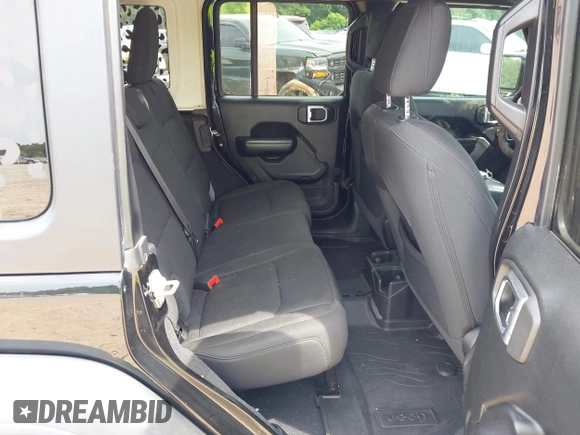 2020 Jeep Wrangler Unlimited Sport S with VIN 1C4HJXDN9LW218468, listed as a IAAI auction lot 42490190 with 114,542 mi miles and . Bid and sale history available at DreamBid. Image 8.