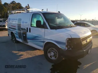 2019 Chevrolet Express Cargo Van with VIN 1GCWGAFG3K1181981, listed as a Copart auction lot 46722105 with 163,260 mi miles and Salvage Title. Bid and sale history available at carsss.com. Image 4.
